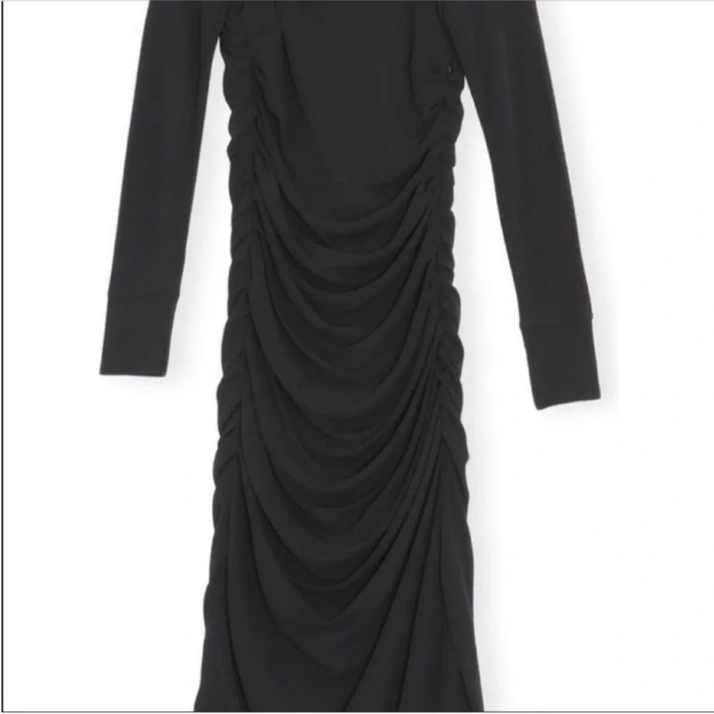 GANNI Ruched crepe midi dress - Picture 5 of 16